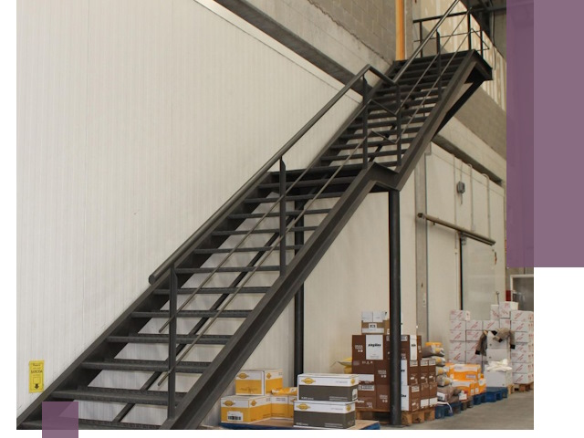 Лестницы для производства в Кулебаках — изготовление и монтаж