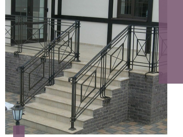 Перила для крыльца в Кулебаках — монтаж, изготовление и установка